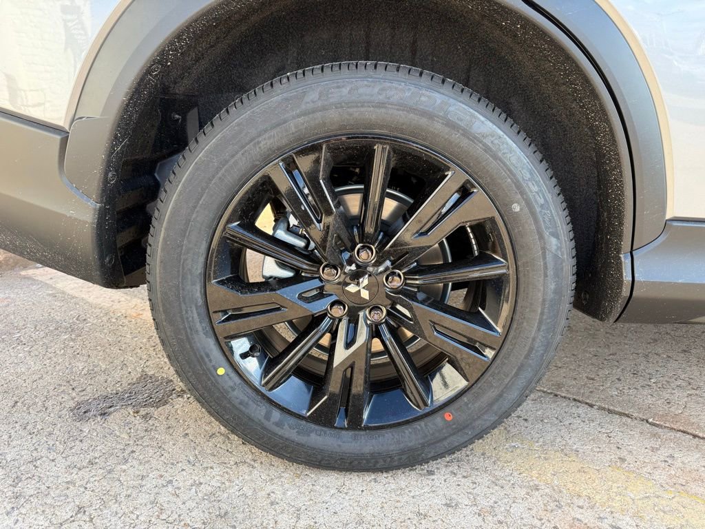 New 2026 Mitsubishi Eclipse Cross Black Edition image 12