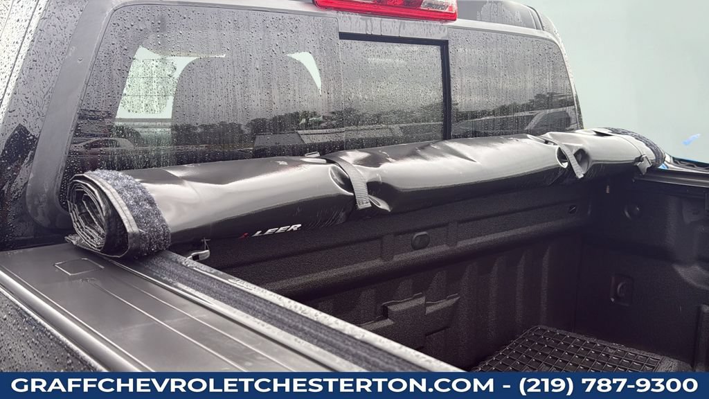 Used 2019 Chevrolet Colorado Z71 w/ Z71 Midnight Edition AWD/4WD image 39