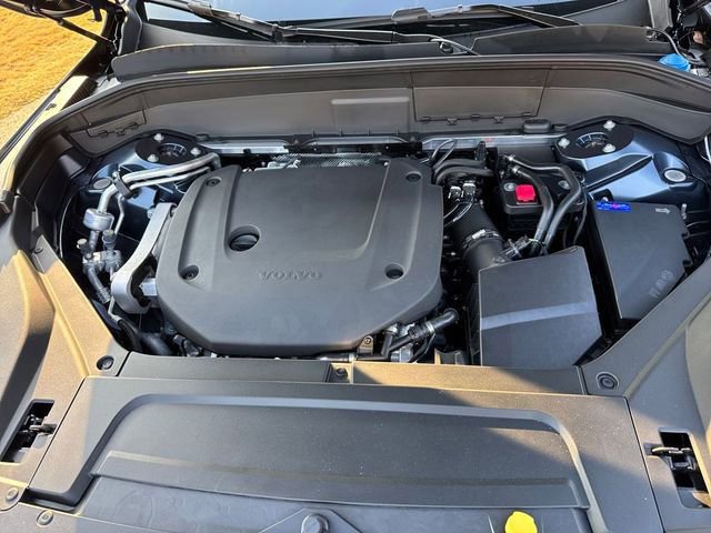 Used 2026 Volvo XC90 B6 Plus w/ Protection Package Premier image 28