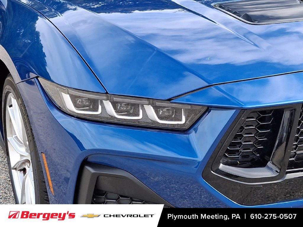 Used 2024 Ford Mustang GT Premium RWD image 11