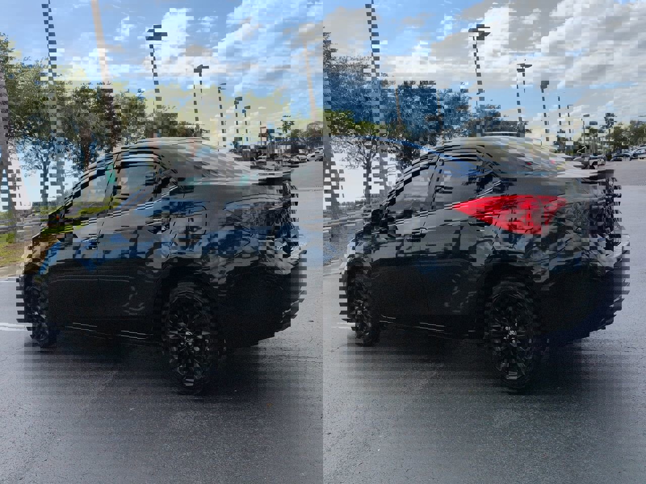 Used 2018 Toyota Corolla SE image 6