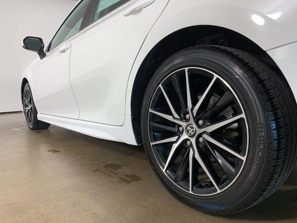 Used 2023 Toyota Camry SE image 37