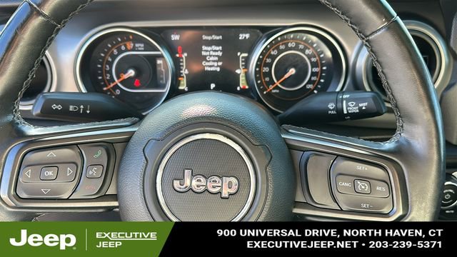 Used 2021 Jeep Gladiator Willys image 11