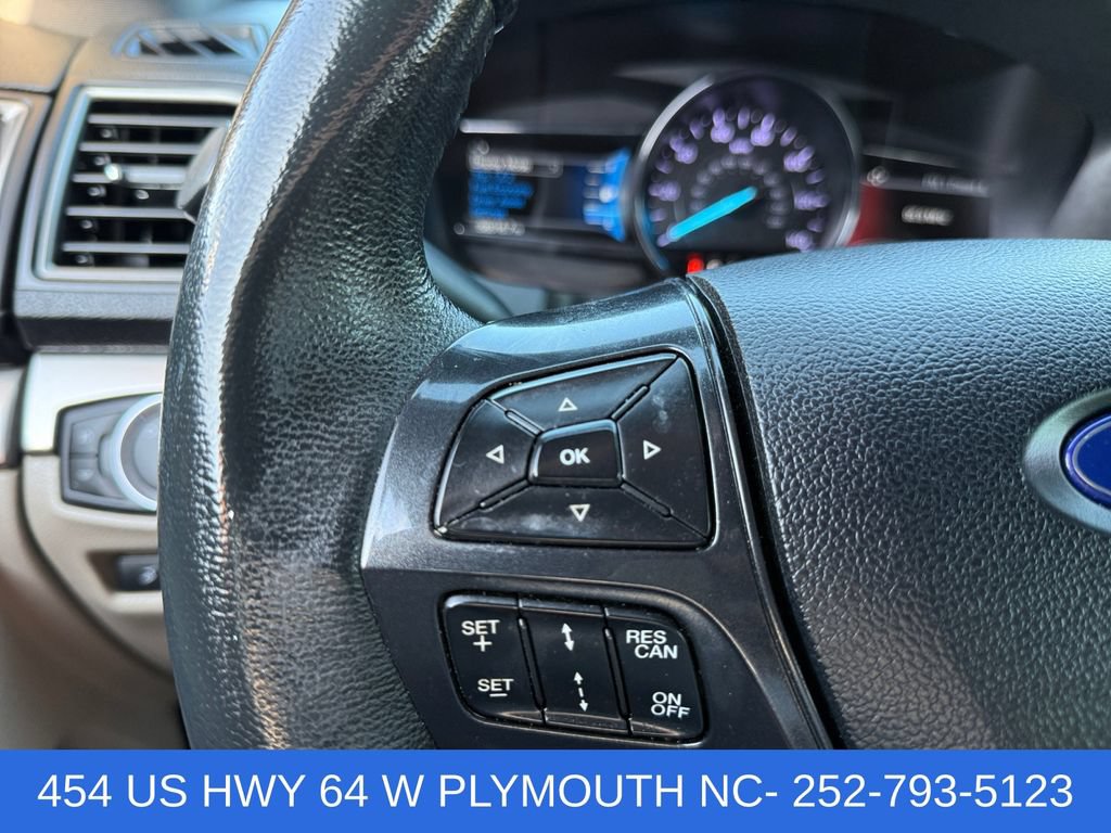 Used 2019 Ford Explorer XLT w/ Equipment Group 202A FWD image 23