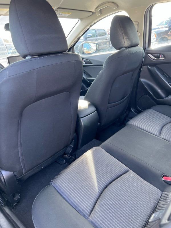 Used 2016 MAZDA MAZDA3 i Sport w/ Preferred Equipment Package image 15