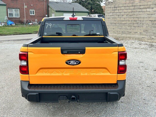 New 2026 Ford Maverick Lariat w/ Black Appearance Package AWD/4WD image 8