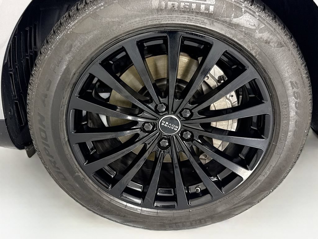 Used 2020 Land Rover Range Rover Sport HSE AWD/4WD image 29