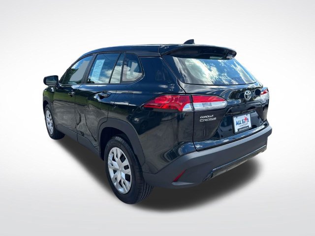 Used 2024 Toyota Corolla Cross L FWD image 7
