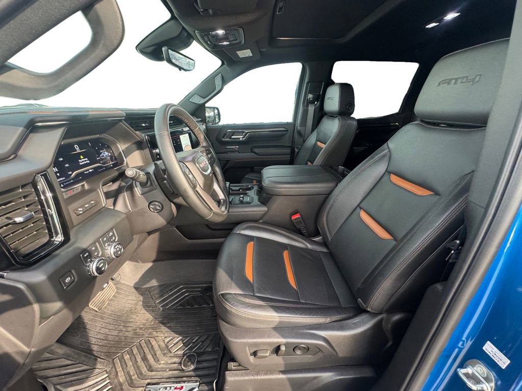 Used 2024 GMC Sierra 1500 AT4 w/ Technology Package image 10
