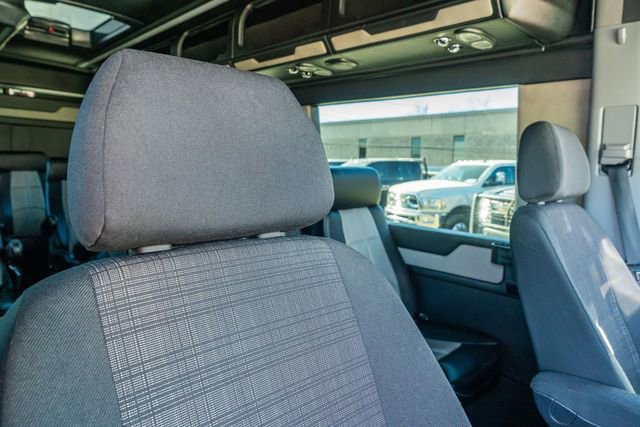 Used 2016 Mercedes-Benz Sprinter 3500 image 38