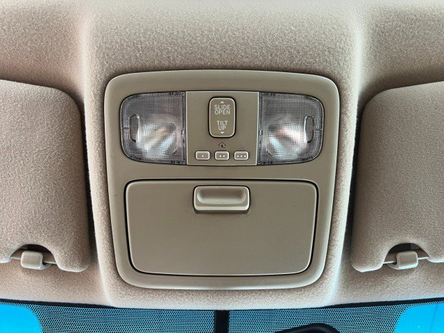 Used 2002 Toyota Camry XLE FWD image 25