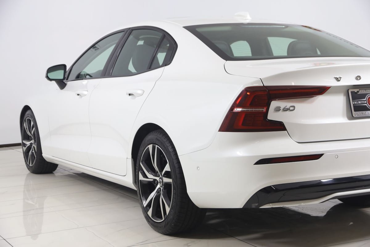 Used 2024 Volvo S60 B5 Plus AWD/4WD image 24