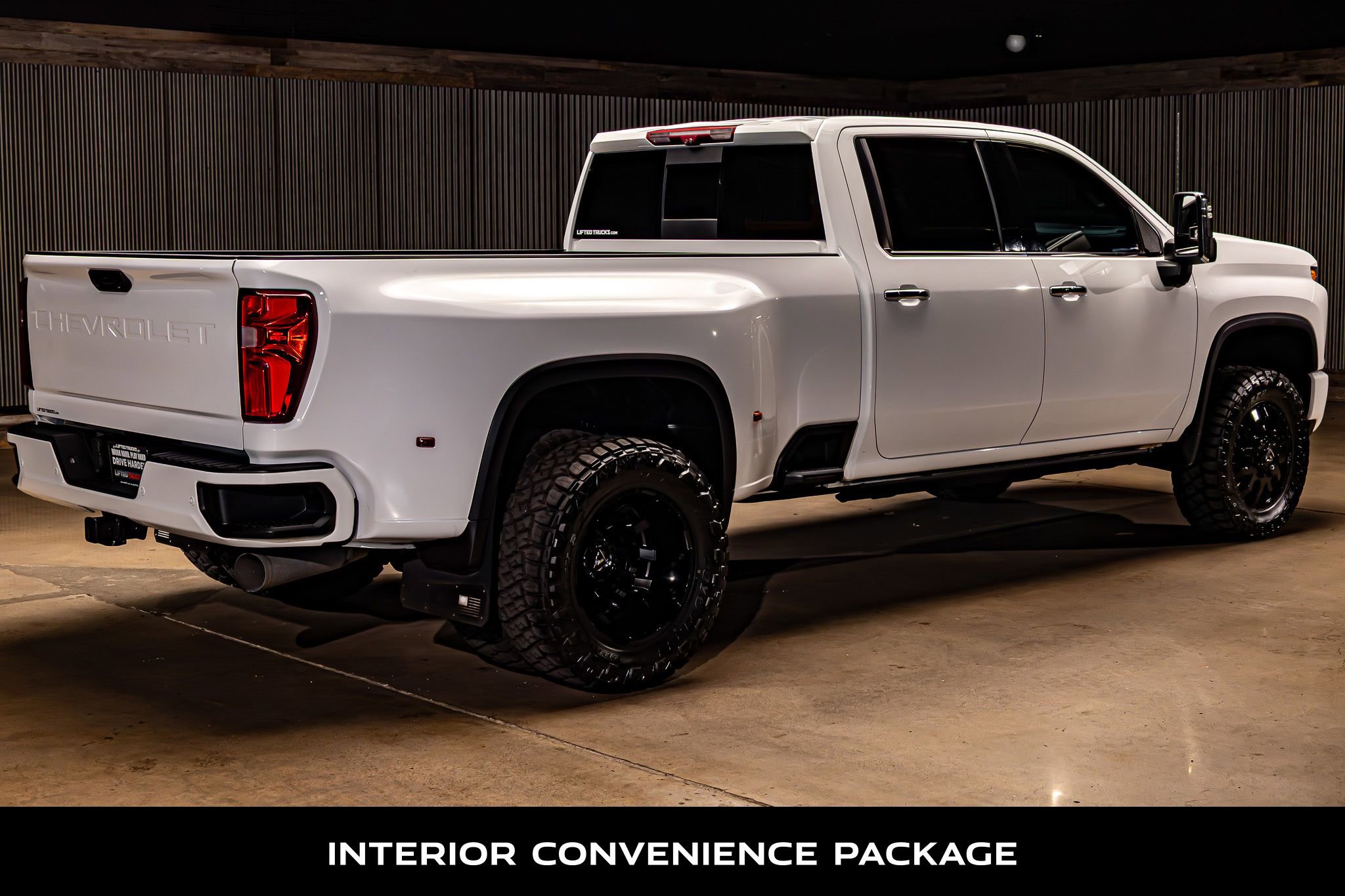 Used 2021 Chevrolet Silverado 3500 High Country image 9