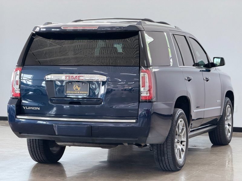 Used 2019 GMC Yukon Denali AWD/4WD image 7