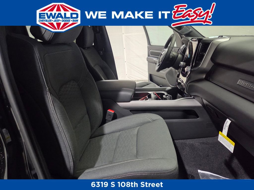 New 2026 RAM 1500 Big Horn AWD/4WD image 9