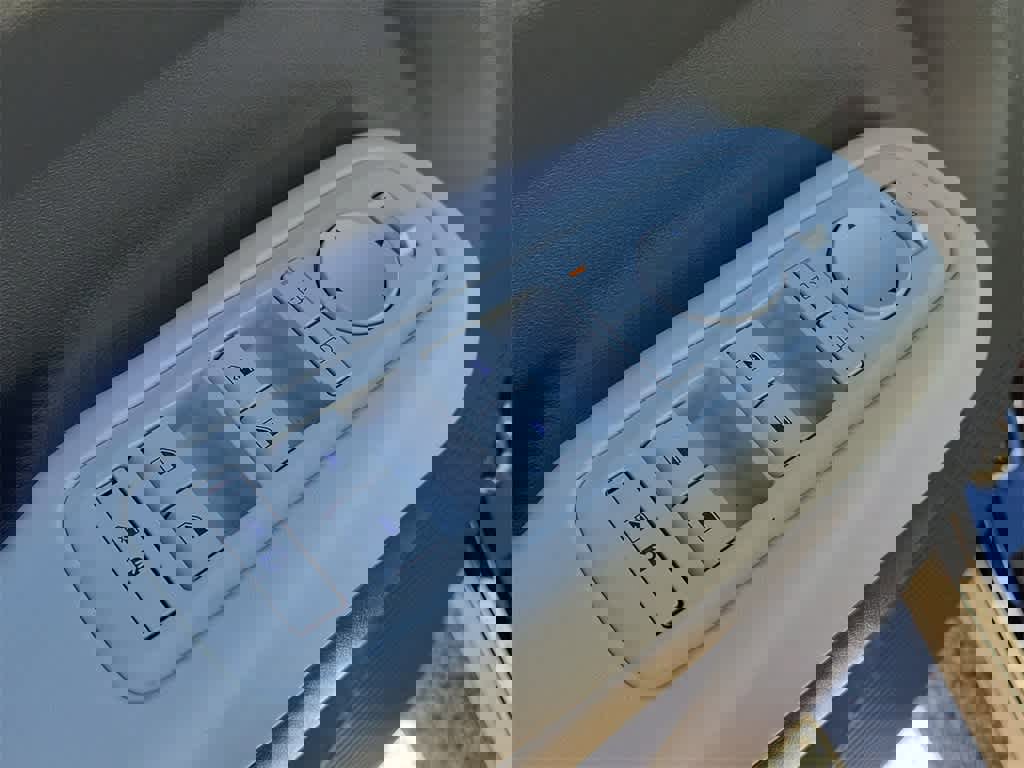 Used 2025 Hyundai Santa Fe SE w/ Tow & Go Package image 18