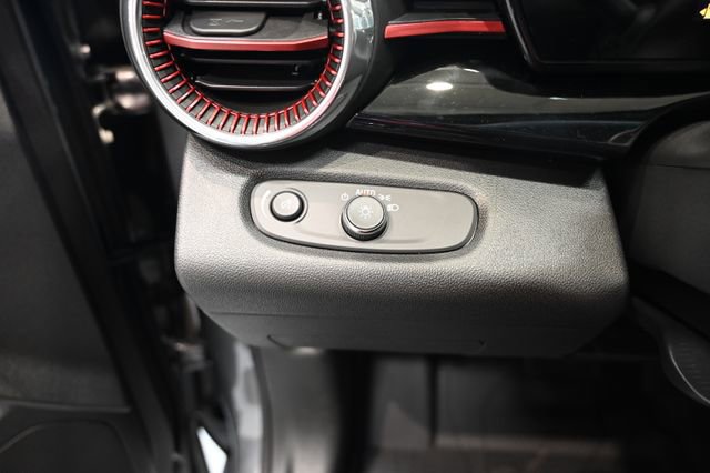 New 2026 Chevrolet Trax RS w/ Driver Confidence Package FWD image 24