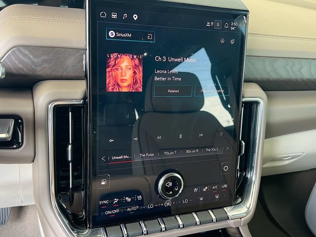 New 2026 GMC Yukon Denali w/ Sun & Power Step Package AWD/4WD image 10