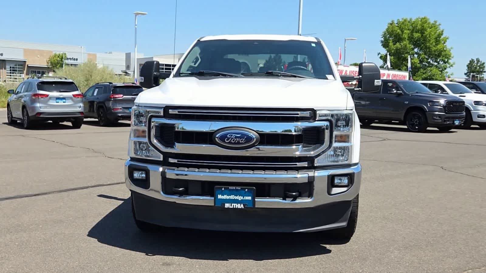 Used 2020 Ford F250 XLT w/ XLT Value Package AWD/4WD image 3