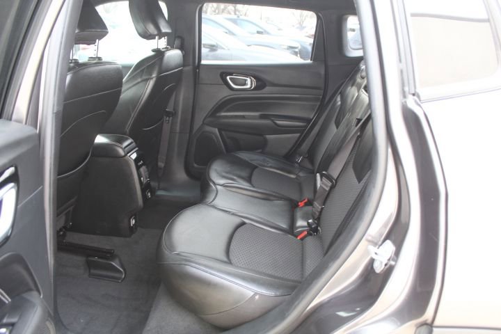 Used 2022 Jeep Compass Altitude image 30