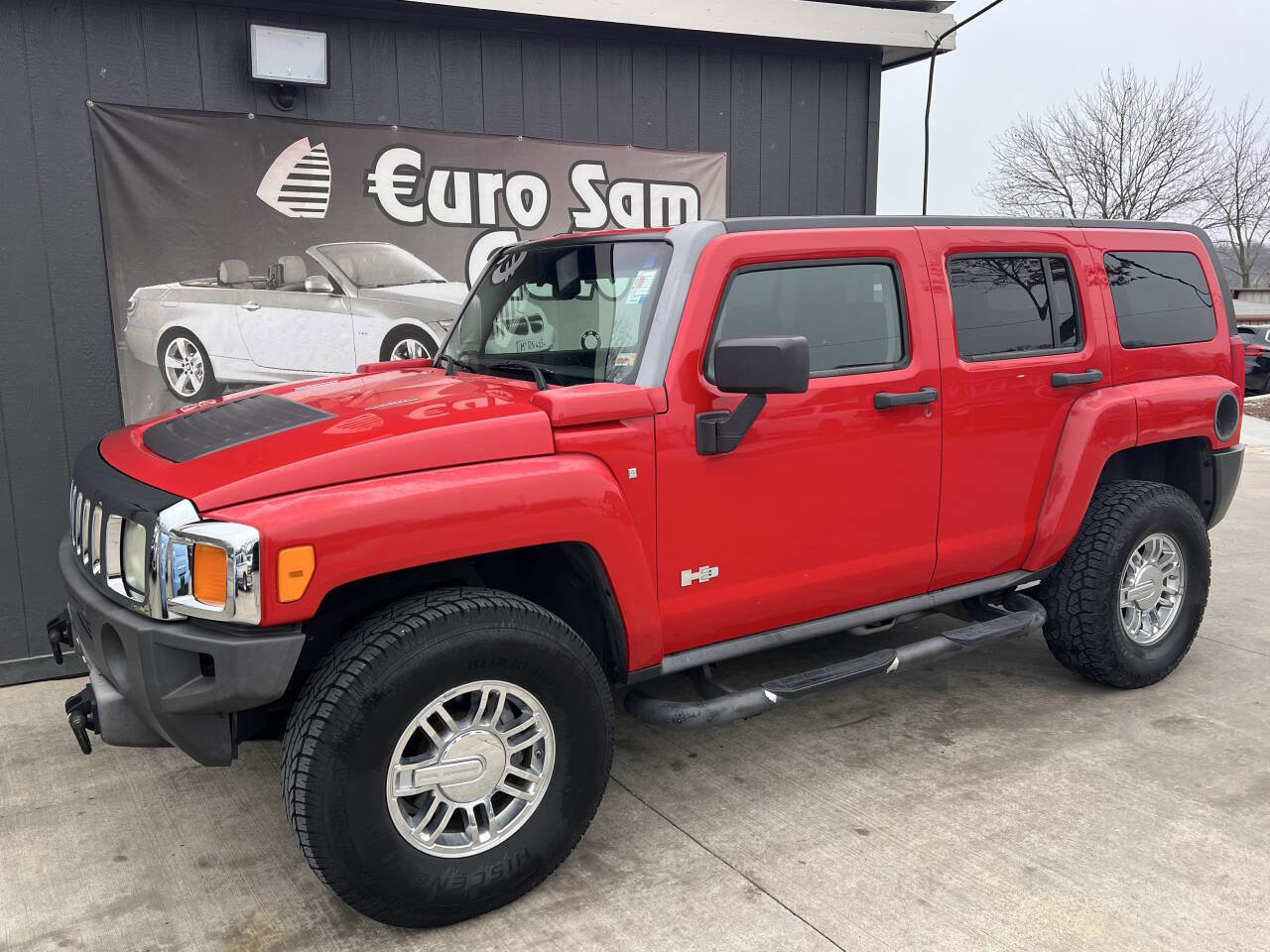 Used 2007 HUMMER H3 image 3