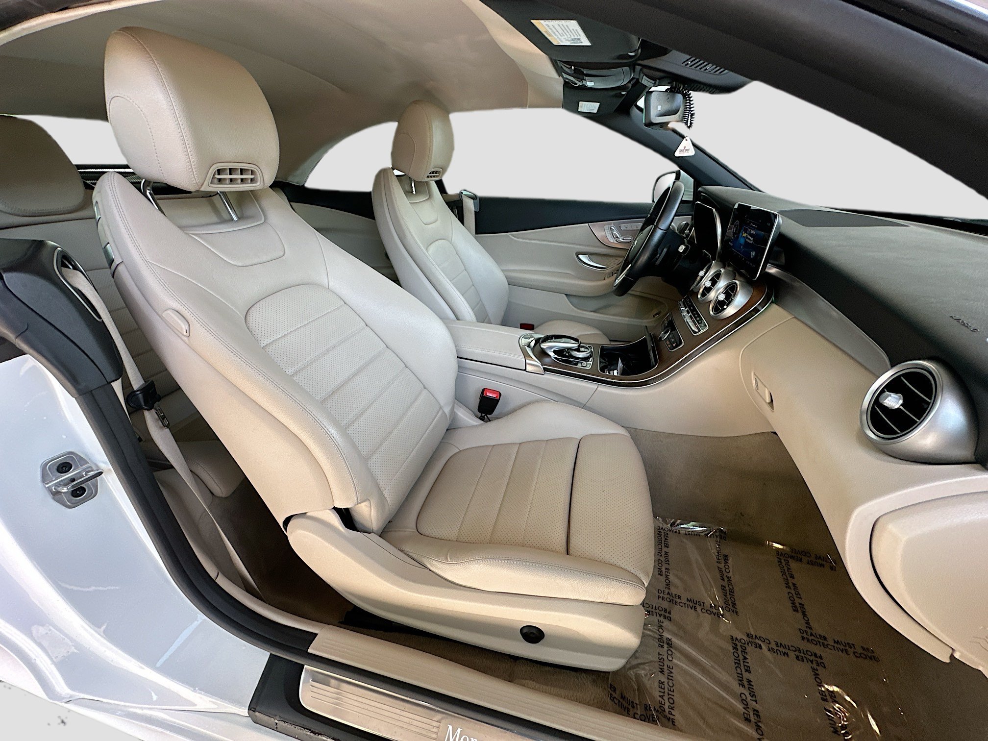 Used 2021 Mercedes-Benz C 300 Cabriolet image 28