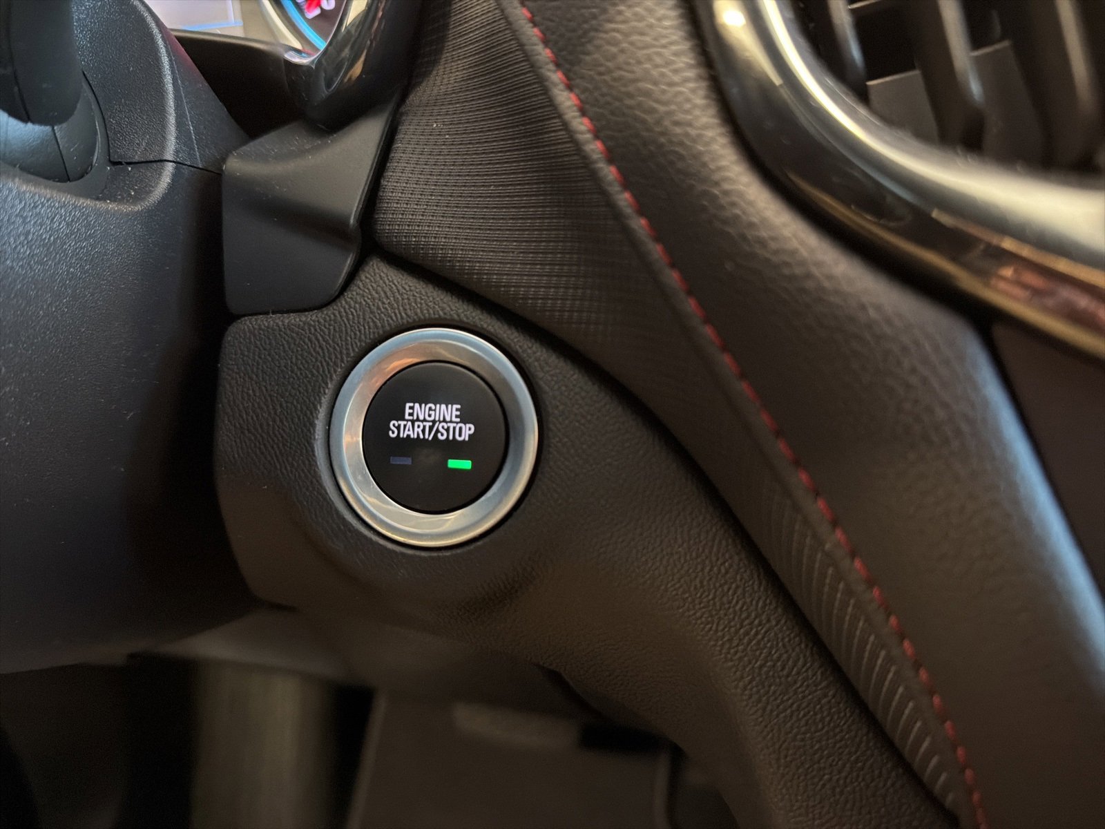 Used 2022 Chevrolet Equinox RS image 25