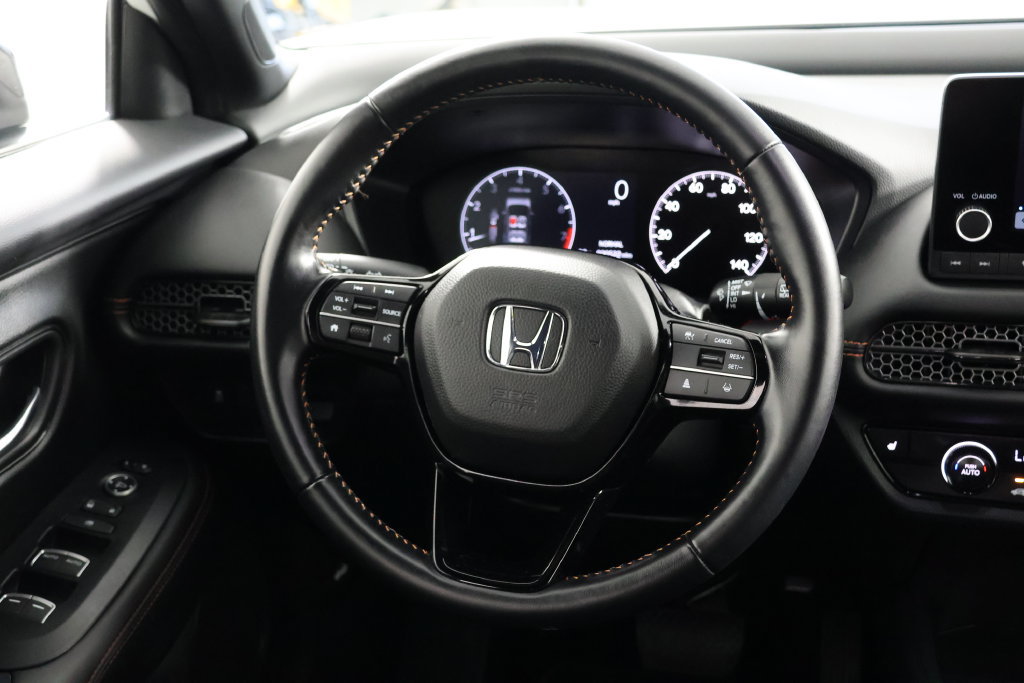 Used 2025 Honda HR-V Sport image 10