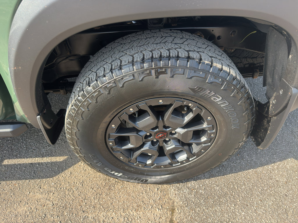 Used 2023 Nissan Frontier PRO-4X w/ Pro-4X Premium Package image 23