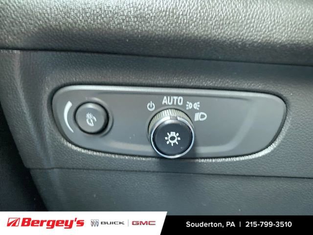 Certified 2023 Buick Envision Essence w/ Sport Touring Package image 21