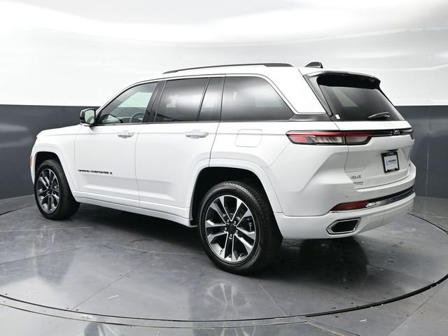 Used 2023 Jeep Grand Cherokee Overland w/ Luxury Tech Group IV AWD/4WD image 7
