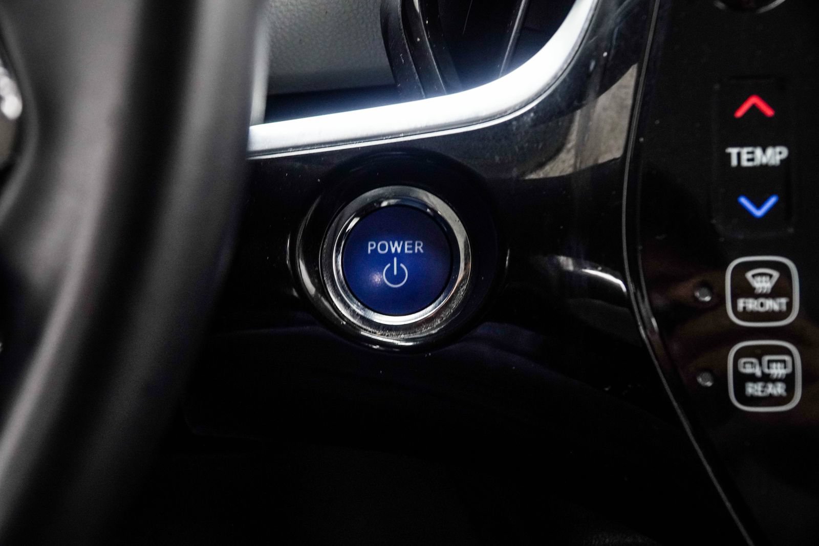 Used 2021 Toyota Prius Prime XLE FWD image 29