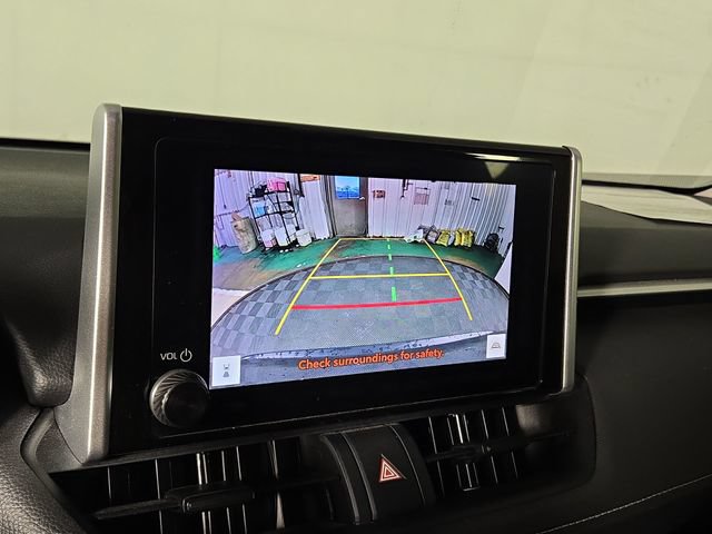 Used 2023 Toyota RAV4 XLE AWD/4WD image 18