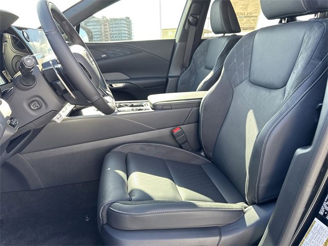 New 2026 Lexus RX 450h AWD image 11