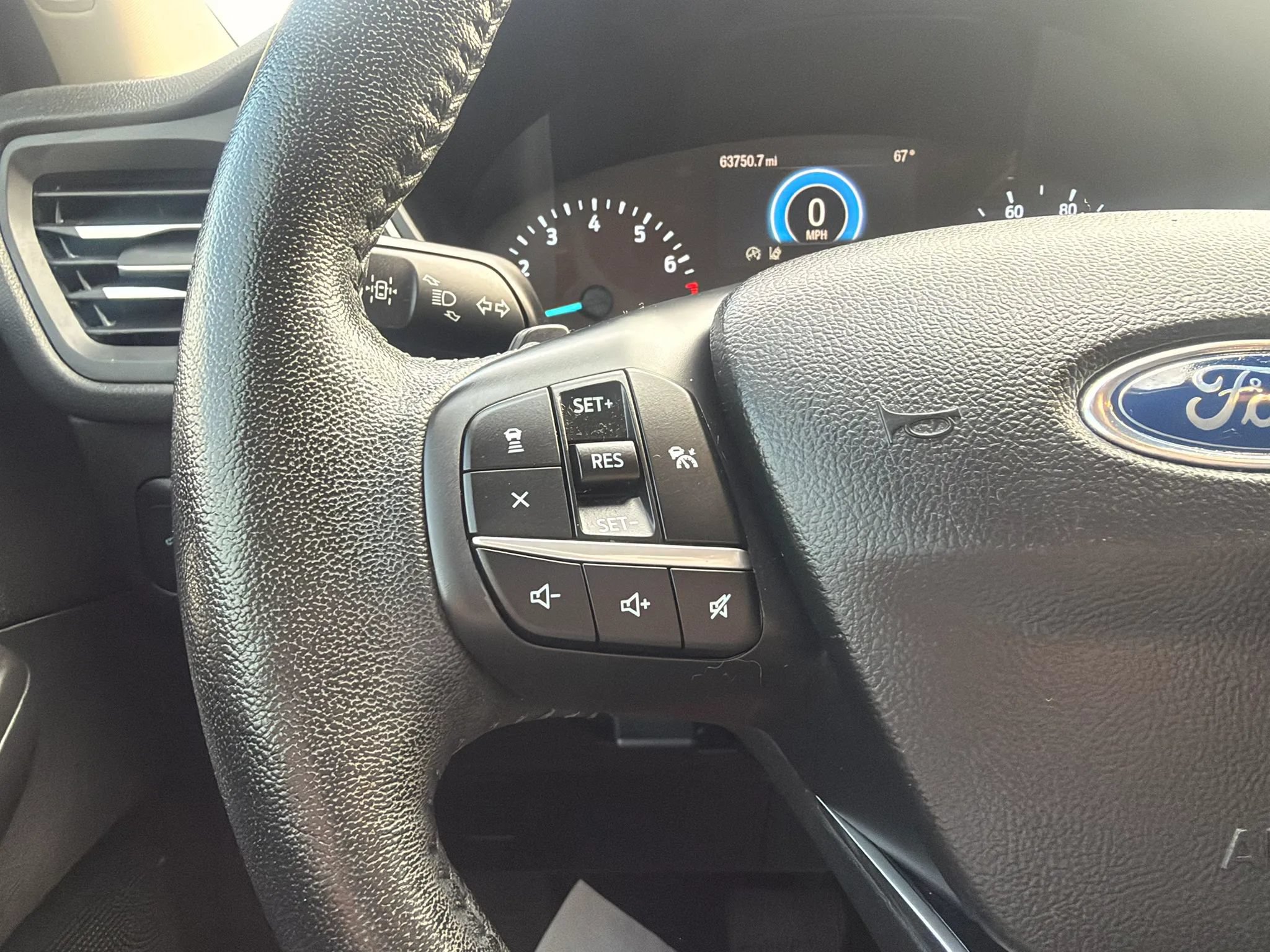 Used 2020 Ford Escape SEL AWD/4WD image 12