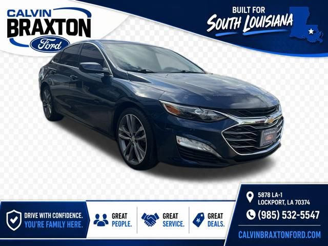 Used 2021 Chevrolet Malibu LT FWD image 1