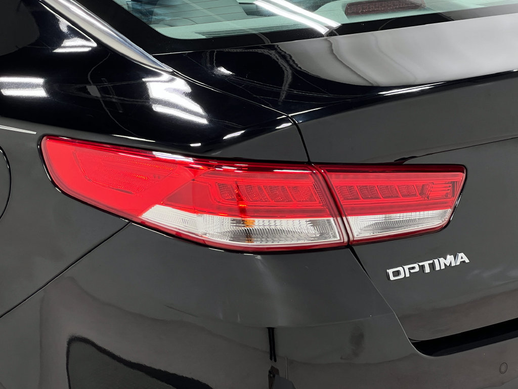 Used 2018 Kia Optima EX w/ Technology Package FWD image 37