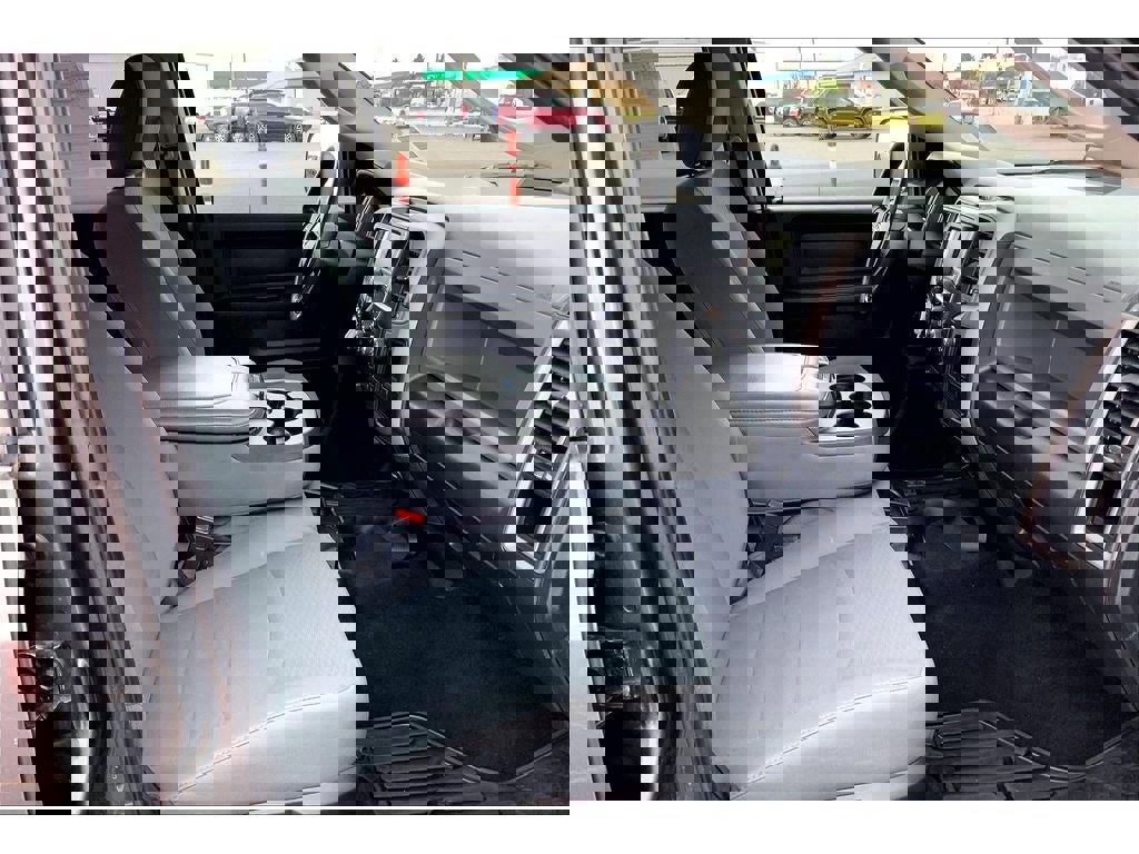 Used 2018 RAM 1500 Express w/ Express Value Package image 8