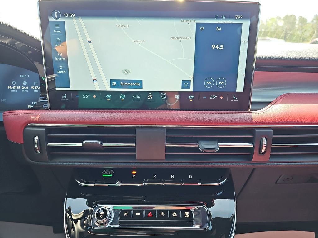 Used 2023 Lincoln Corsair Reserve w/ Jet Appearance Package image 28