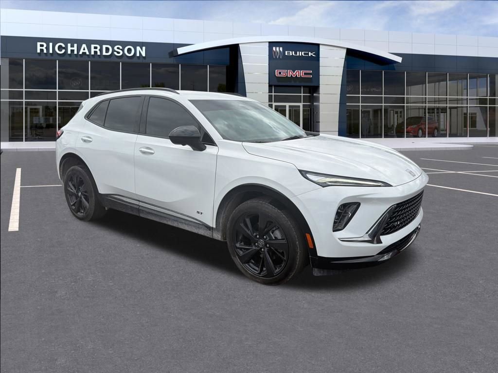 Used 2025 Buick Envision Sport Touring AWD/4WD image 6