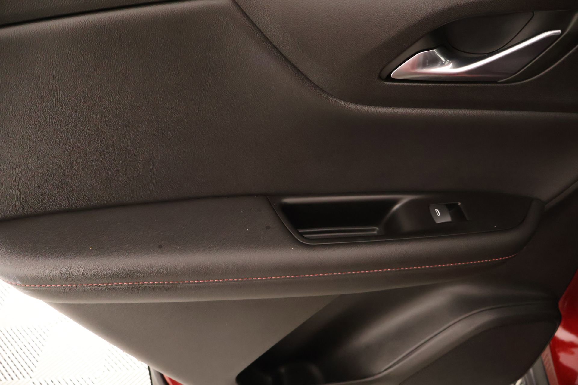 Used 2023 Chevrolet Blazer RS FWD image 17