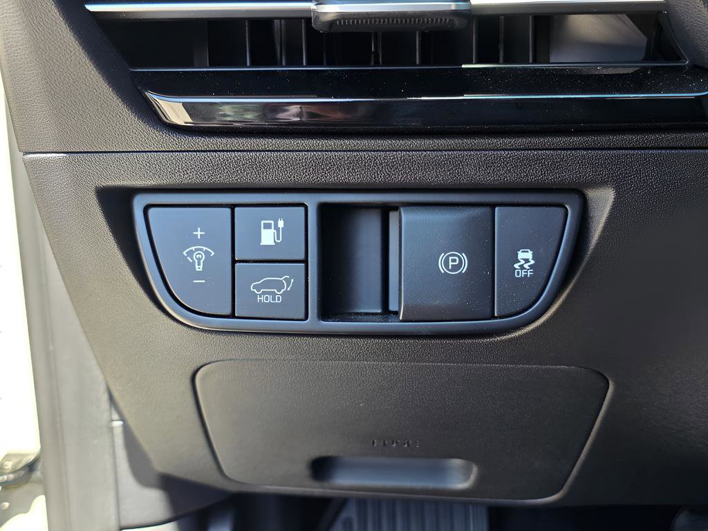 Used 2024 Kia EV6 Wind AWD/4WD image 25