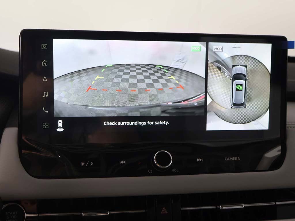 New 2025 Mitsubishi Outlander AWD image 51