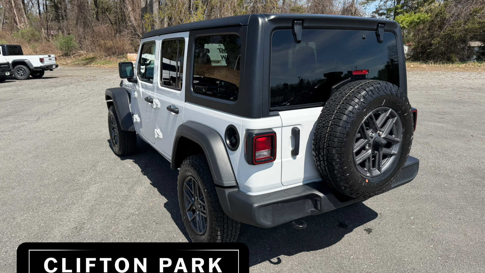 Certified 2025 Jeep Wrangler Unlimited Sport AWD/4WD image 6