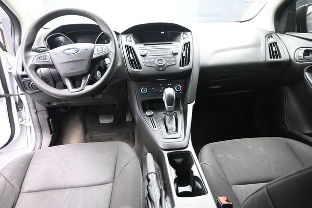 Used 2016 Ford Focus S FWD image 9