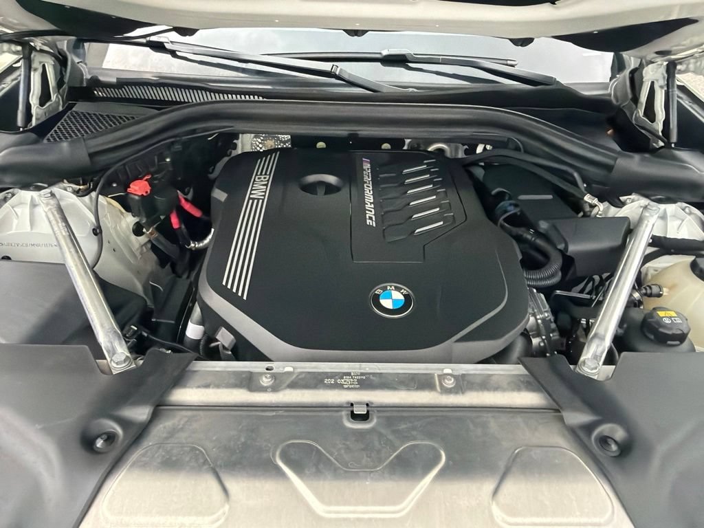 Used 2021 BMW X4 M40i w/ Executive Package AWD/4WD image 14