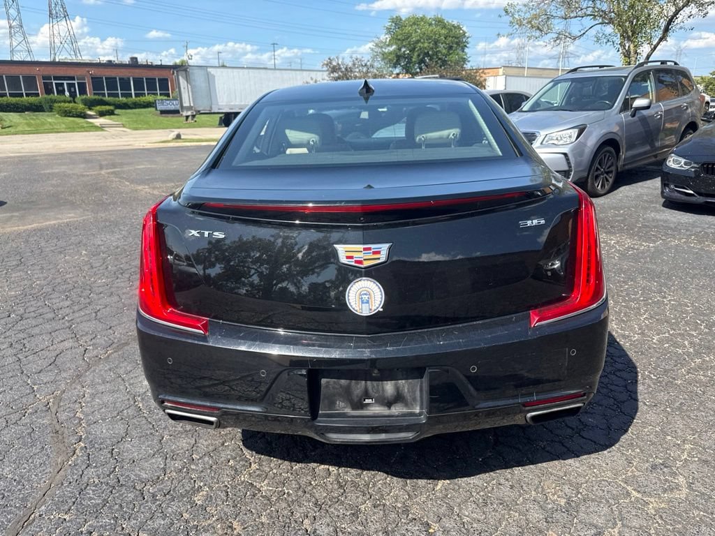Used 2019 Cadillac XTS Luxury FWD image 5