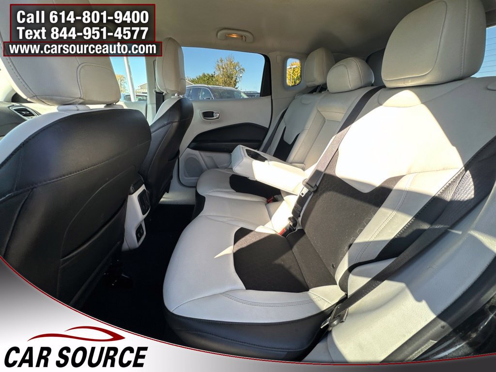 Used 2018 Jeep Compass Latitude w/ Popular Equipment Group FWD image 14