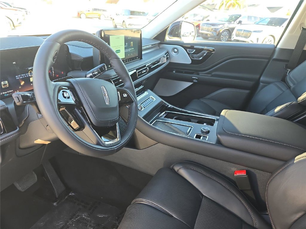 New 2026 Lincoln Aviator Reserve AWD/4WD image 16