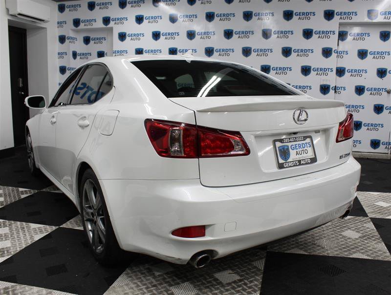 Used 2013 Lexus IS 250 w/ Premium Pkg Value Edition RWD image 2